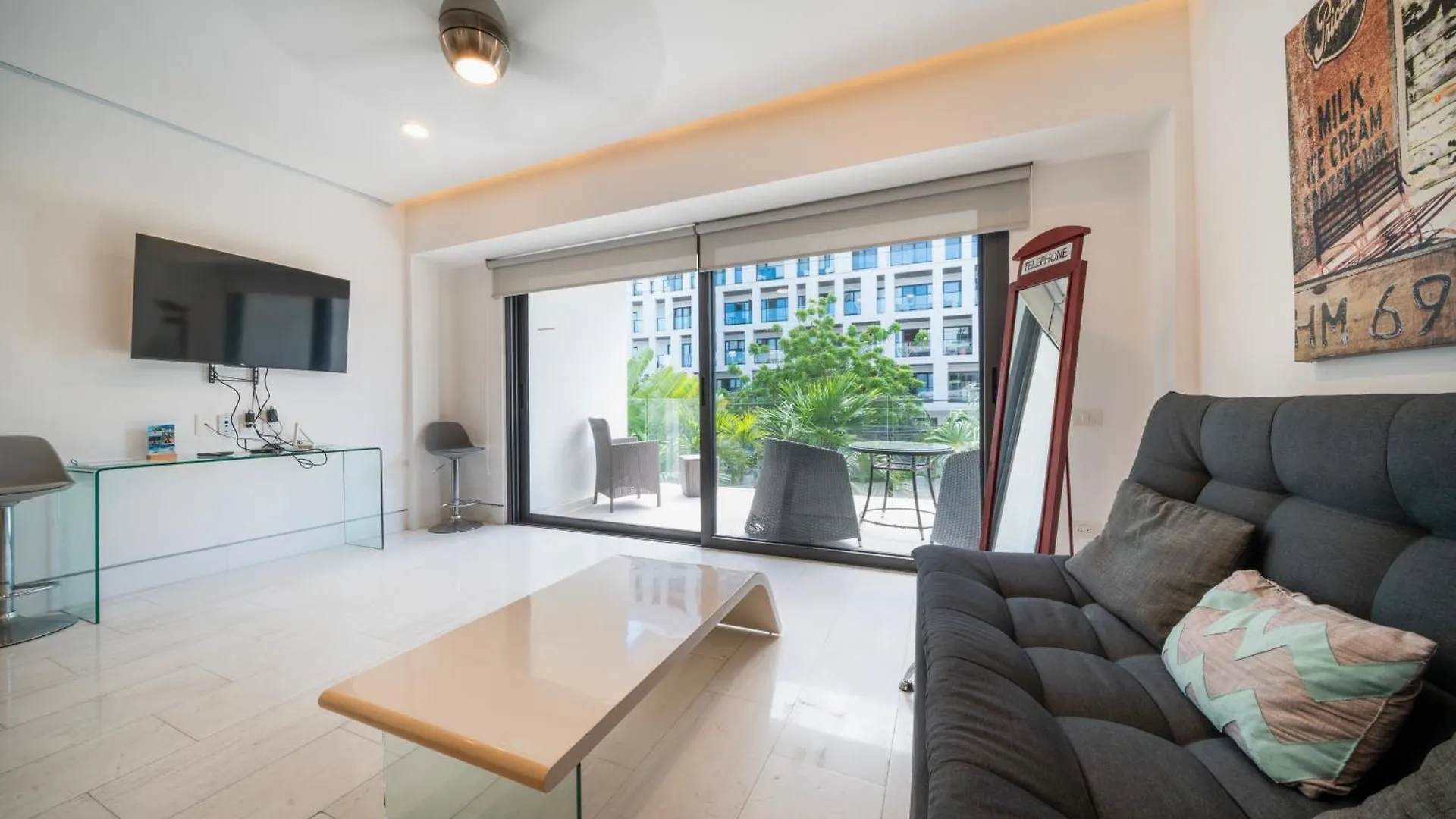 Apartment Condo Yucatan - Modern 1 Bedroom In Central Playa Near 5Th - At Calle 38 Condos Playa del Carmen Mexico