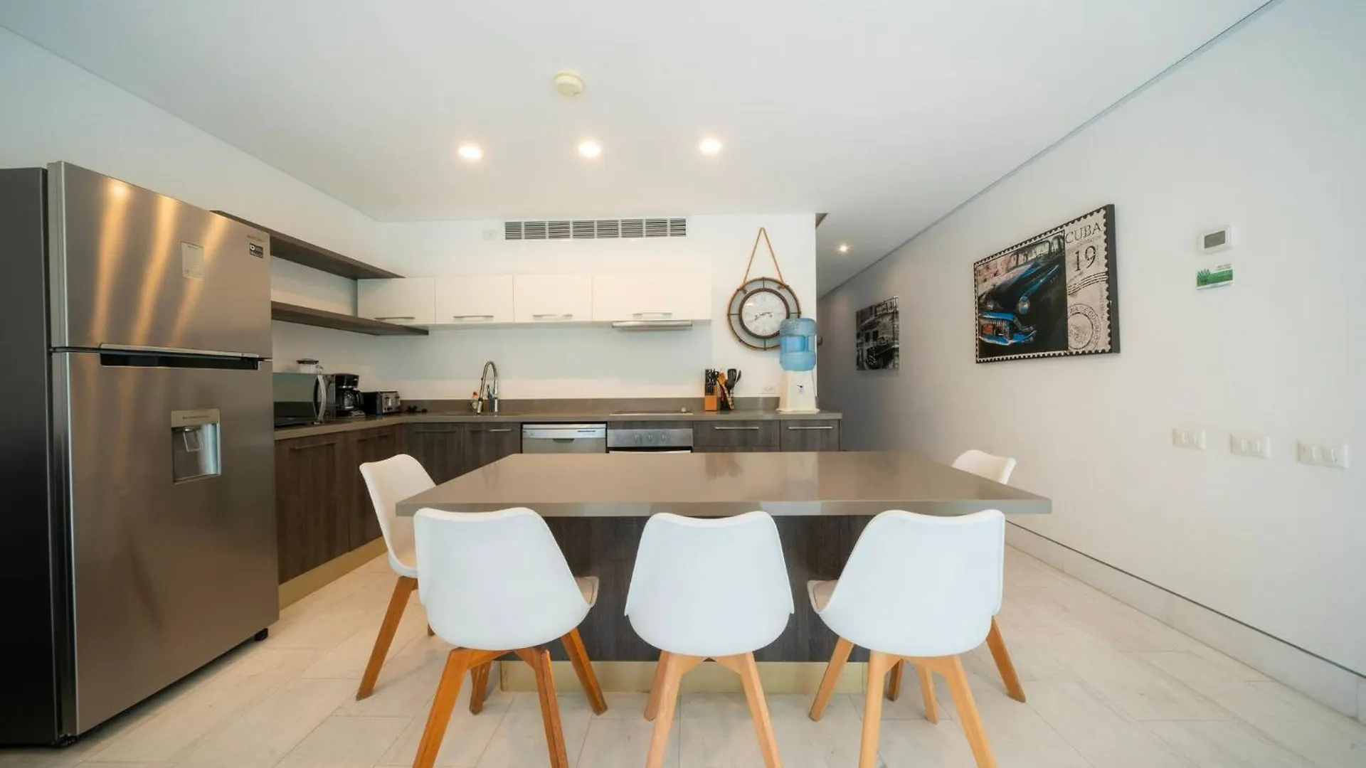 Condo Yucatan - Modern 1 Bedroom In Central Playa Near 5Th - At Calle 38 Condos Playa del Carmen